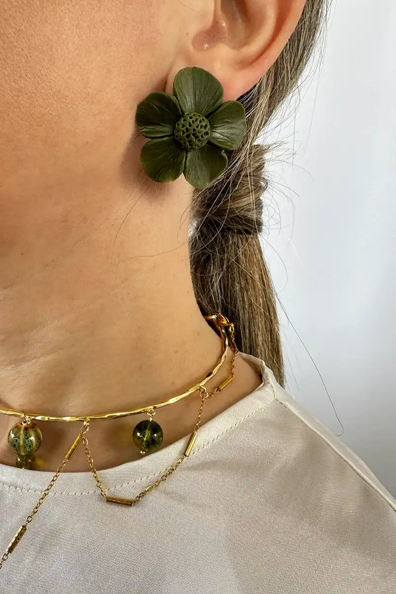 Pendientes Rafflesia Verde Oliva