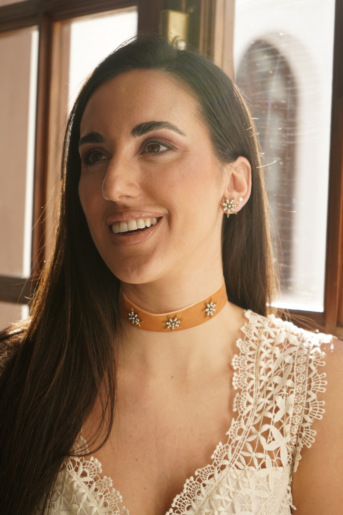 Choker Nessa